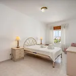 Maralvor 301 Apartment